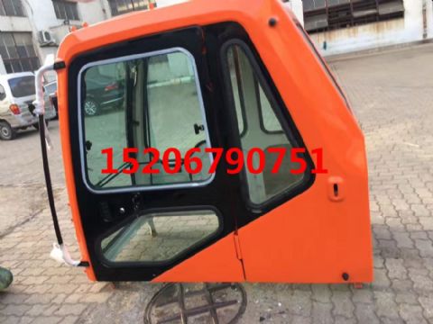 點擊查看詳細(xì)信息<br>標(biāo)題：斗山DH220-7/DH-7型駕駛室 可選裝內(nèi)飾  閱讀次數(shù)：2227
