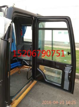 點(diǎn)擊查看詳細(xì)信息<br>標(biāo)題：三一SY215-9/SY-9型挖掘機(jī)駕駛室總成 帶內(nèi)飾線(xiàn)束 閱讀次數(shù)：3632